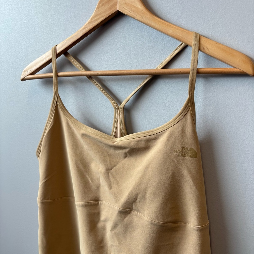 The north face arque Dress Tan Medium Tennis Pickleball - Picture 3 of 10